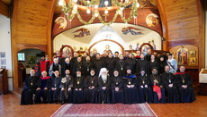 Metr. Tikhon Encourages Seminary Graduates Entering Ministry