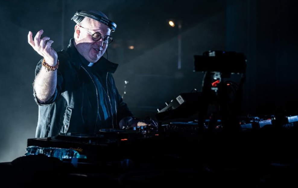 11.22.25 Catholic Rave 1.jpg (256 KB)