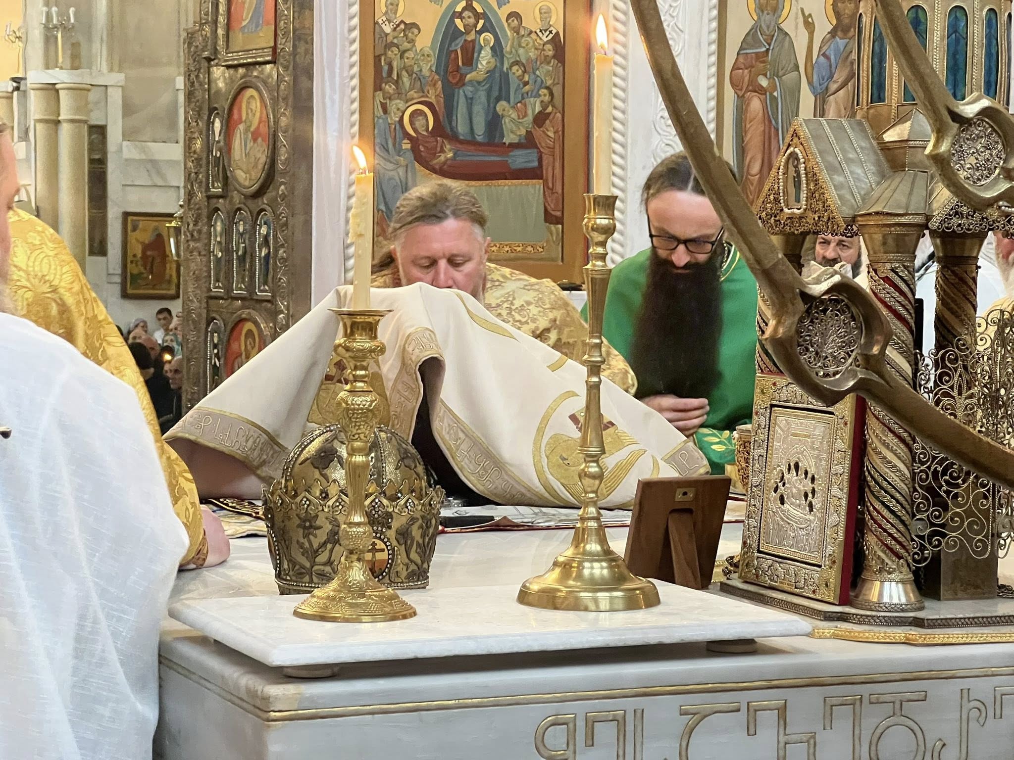 UOC Priest Concelebrates With Patr. Shio III During Georgia Pilgrimage - photo 1